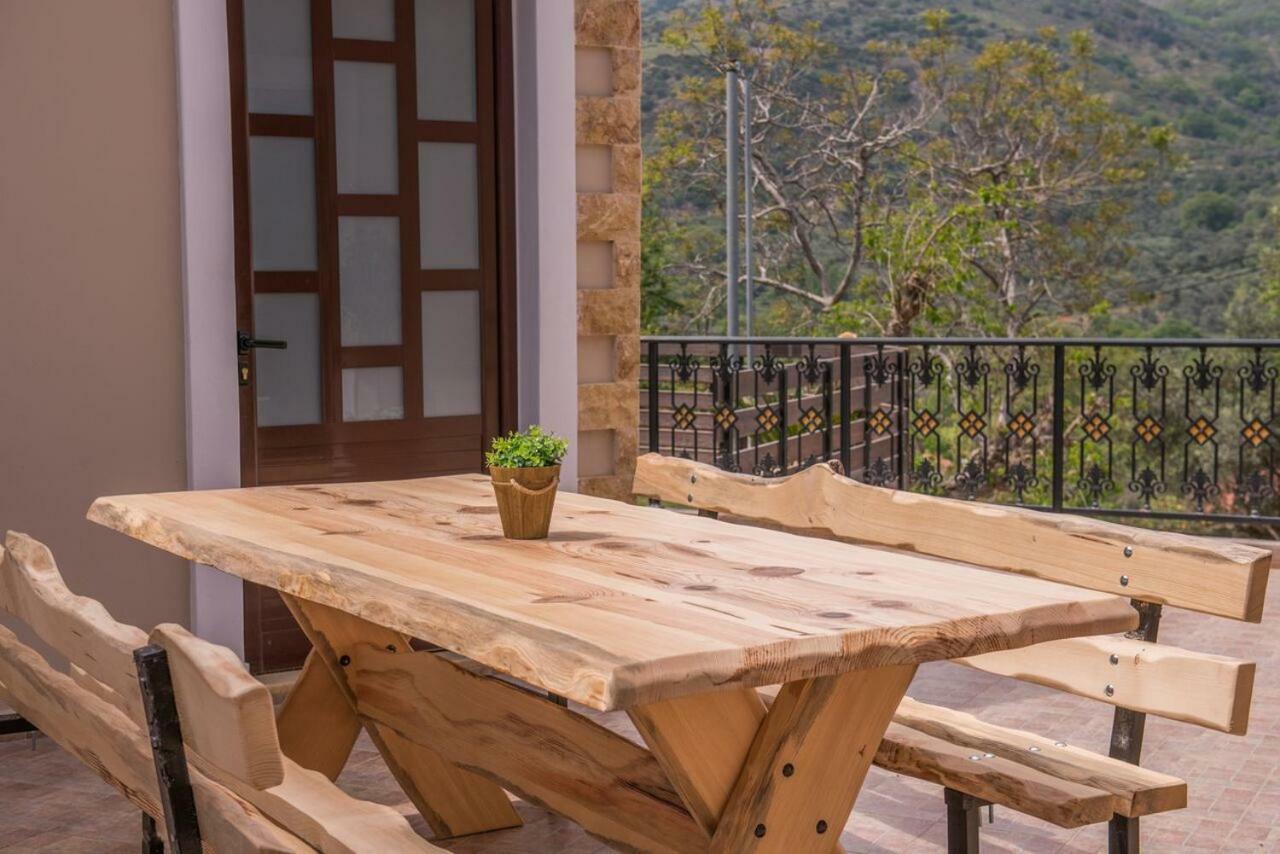 Marika Traditional Home Élos Esterno foto